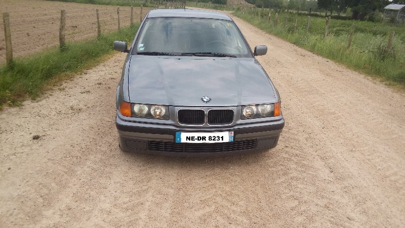 BMW 325 TDS grise anthracite. : BMW série 3 (E36)