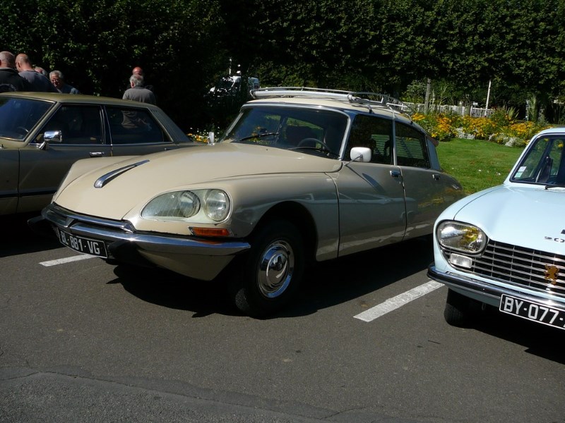 Renault Frégate 1955 oldtimer'z - Page 2 Domdej_o_190m0kqf4o3k1dl81gt31b2aifpc
