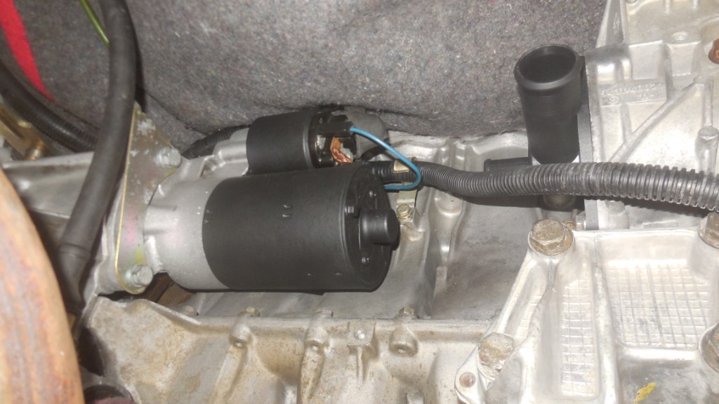 [Réglé] Problème démarreur qui tourne dans le vide. 205